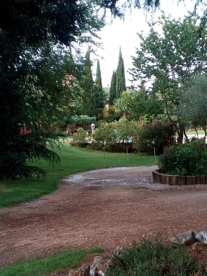 Le Logis Saint Victor Hotel Coufouleux Kültér fotó