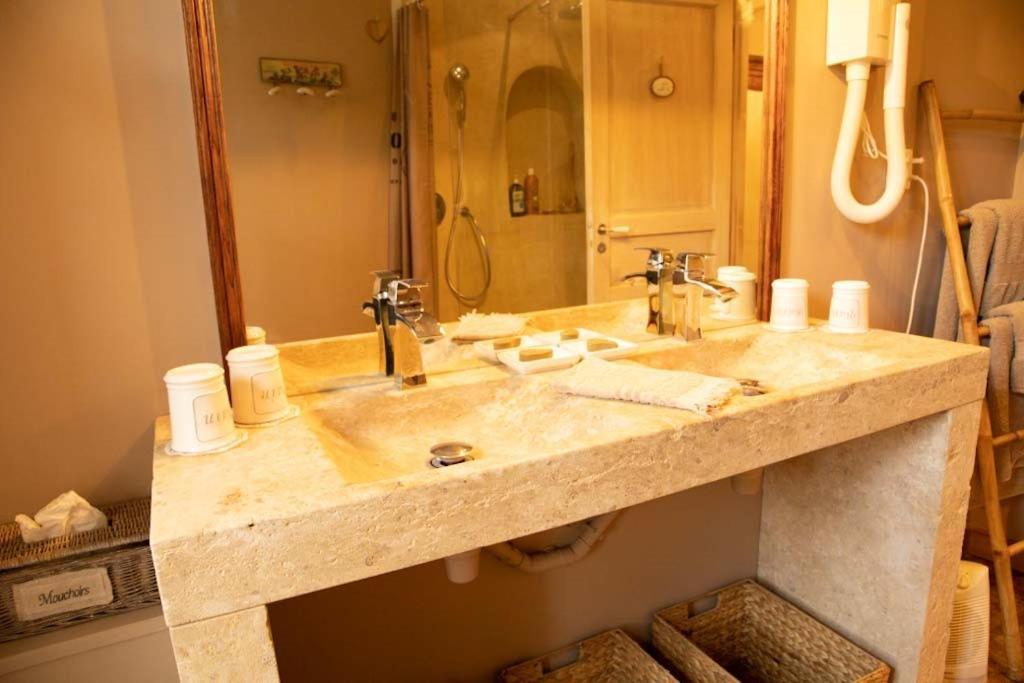 Le Logis Saint Victor Hotel Coufouleux Kültér fotó