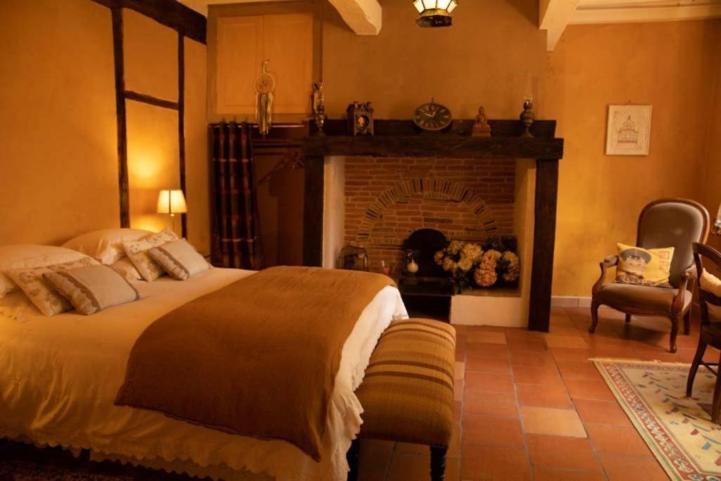 Le Logis Saint Victor Hotel Coufouleux Kültér fotó